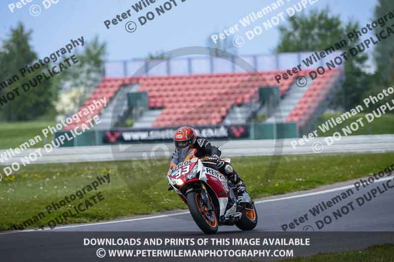enduro digital images;event digital images;eventdigitalimages;no limits trackdays;peter wileman photography;racing digital images;snetterton;snetterton no limits trackday;snetterton photographs;snetterton trackday photographs;trackday digital images;trackday photos